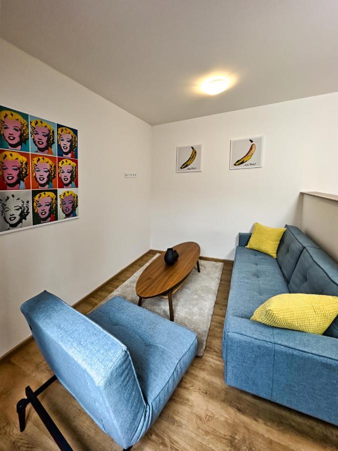 Gallery Apartments Liberec Bagian luar foto