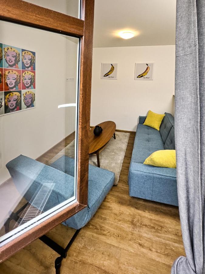 Gallery Apartments Liberec Bagian luar foto