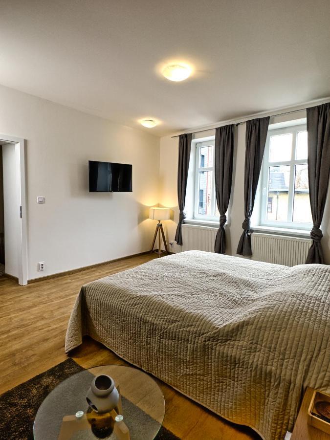 Gallery Apartments Liberec Bagian luar foto