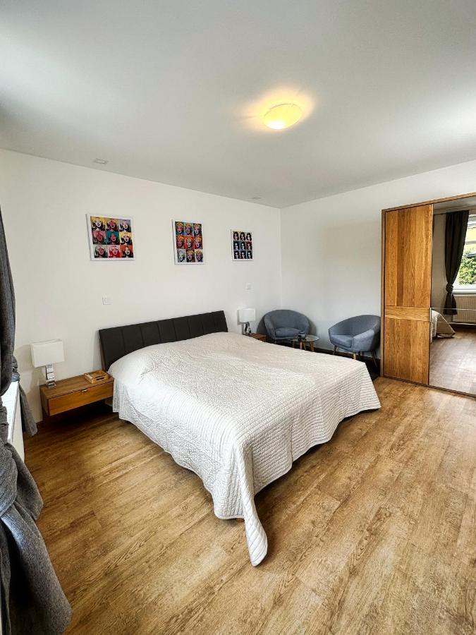 Gallery Apartments Liberec Bagian luar foto