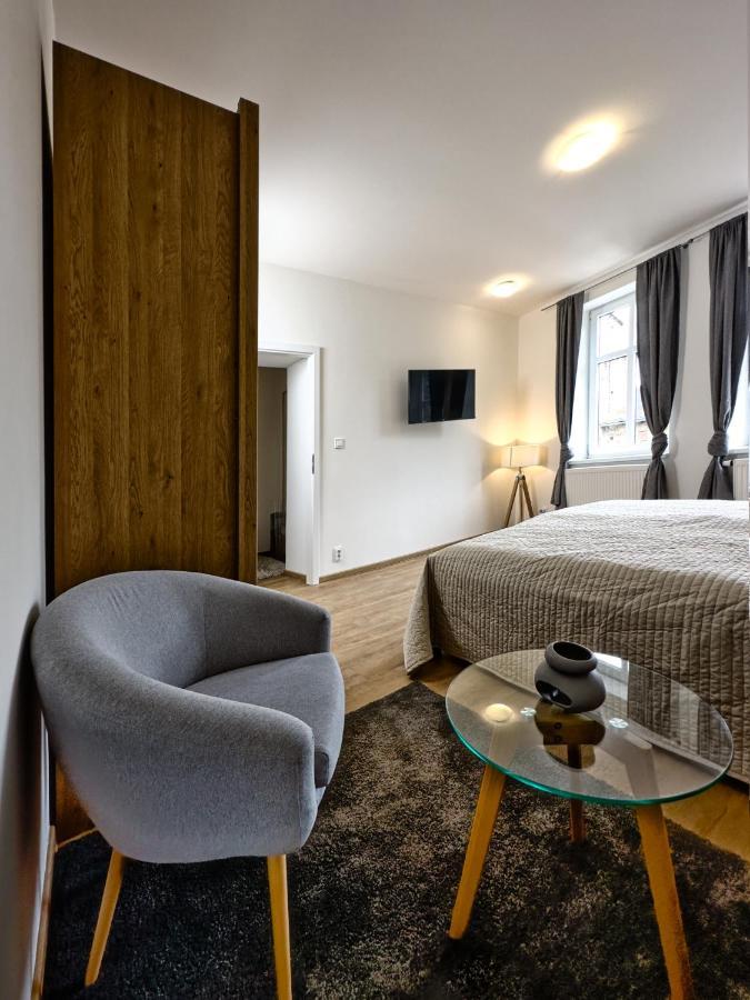 Gallery Apartments Liberec Bagian luar foto