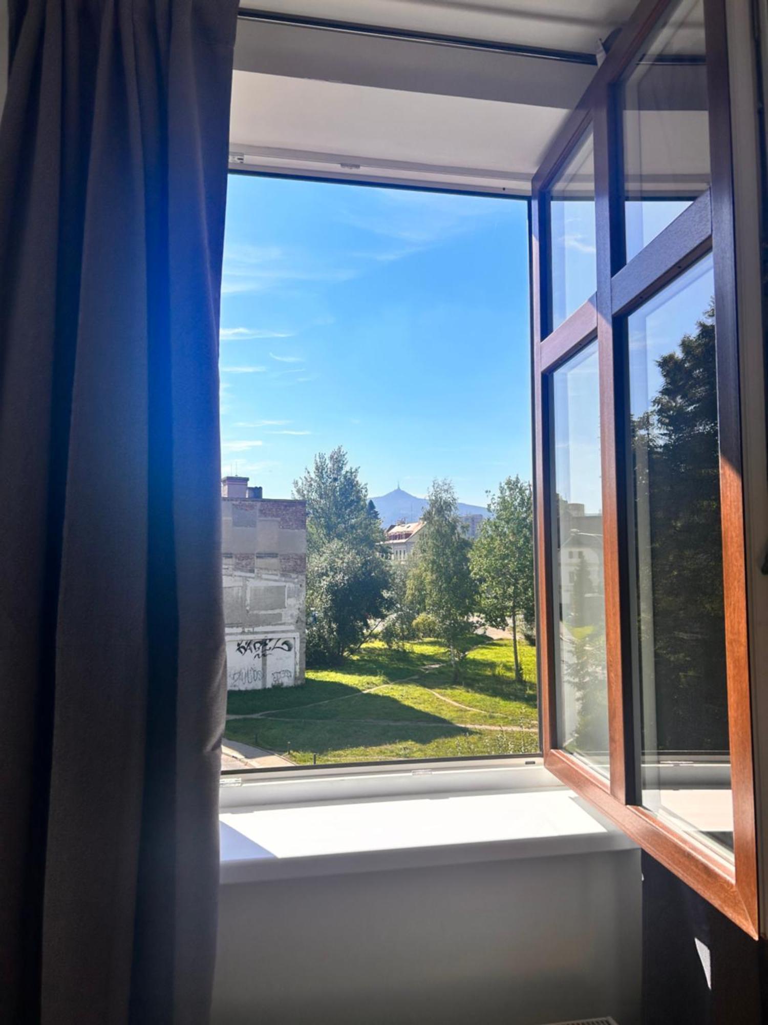 Gallery Apartments Liberec Bagian luar foto